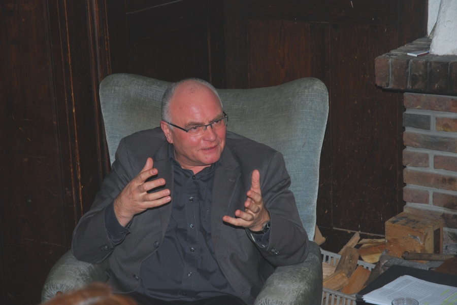 Dr. Gerd Kuhn